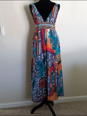 Farm Rio Blue Leopard Mosaic V-Neck Midi Dress Small Scarf Print 100% Viscose